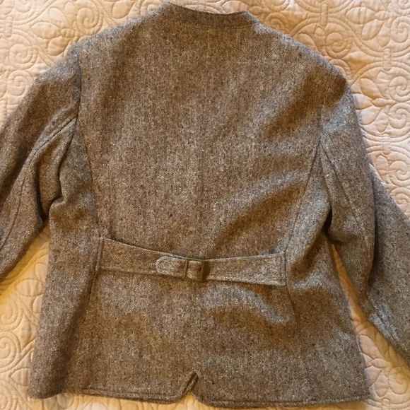 Eddie Bauer women’s Blazer, size 8 - Picture 4 of 5